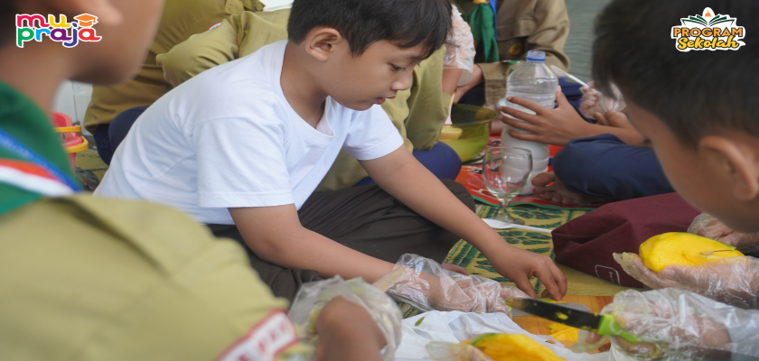 Selenggarakan Program Life Skill, SD Muhammadiyah Prambanan Siapkan Siswa untuk Terampil dalam Hidup