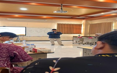 Motivasi dan Penguatan Guru Karyawan